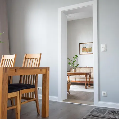 Ringi Old Town Apartment *